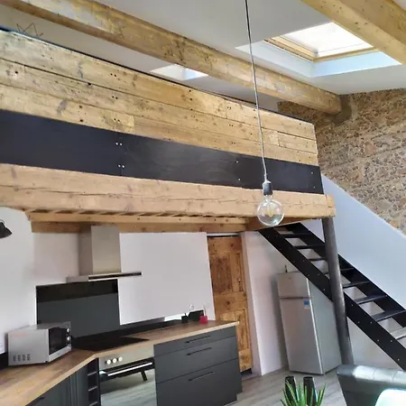 Апартаменты Wine Loft 66 *